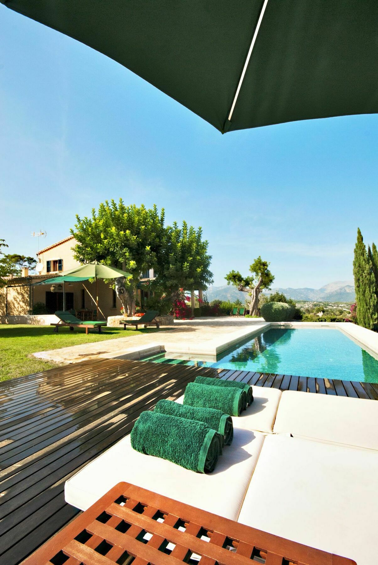 Villa Alzina