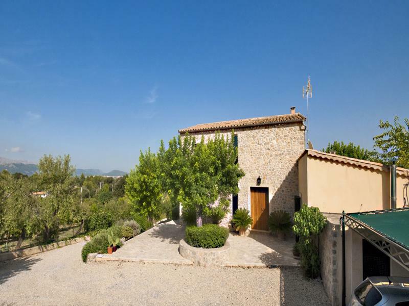 Alzina Villa
